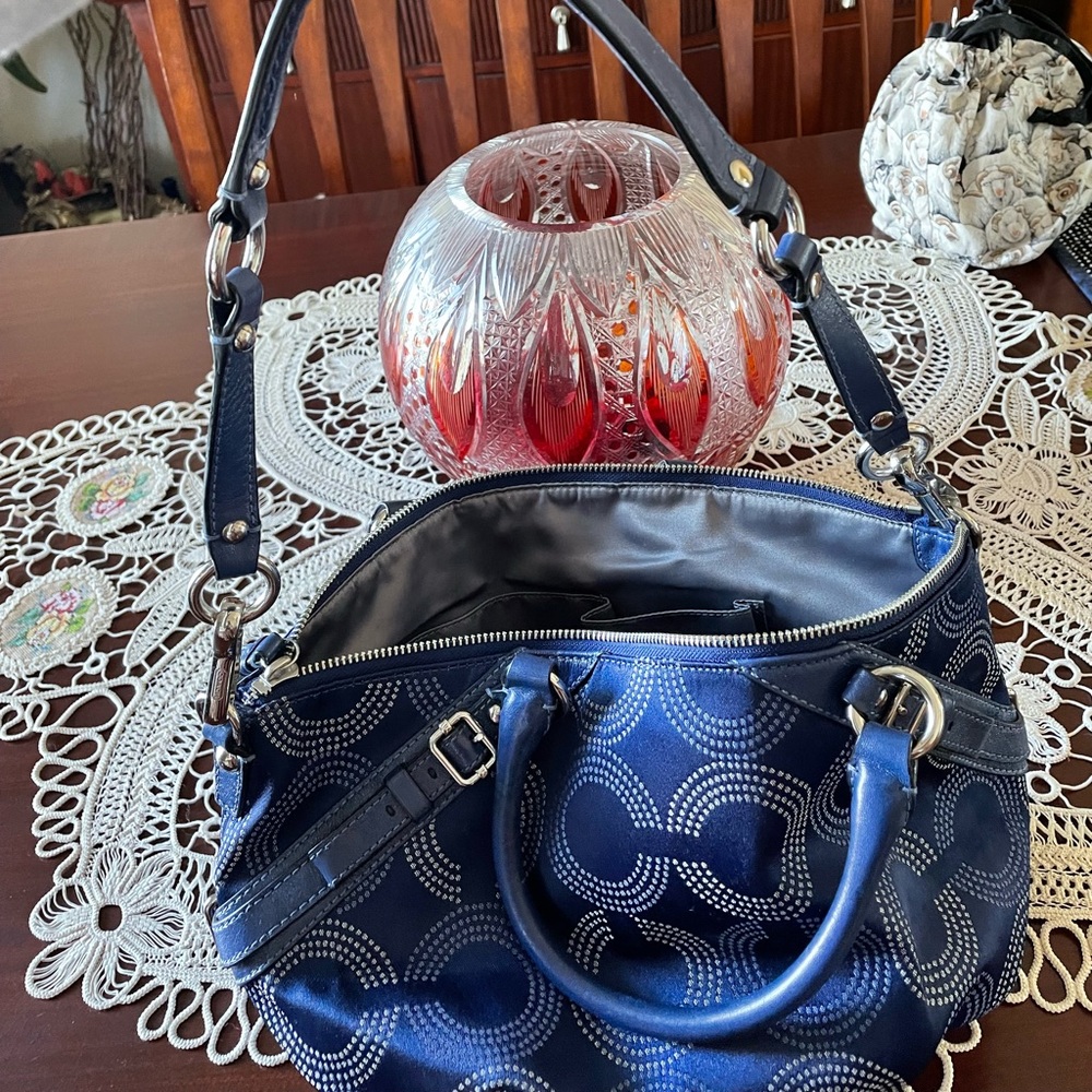 *RARE* Royal Blue Authentic Coach purse!